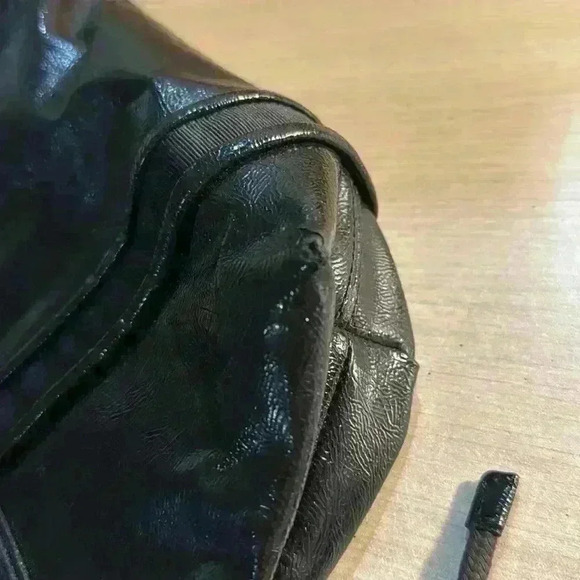 Coach “Daisy” Liquid Gloss Black Patent Leather Bag - Picture 10 of 12